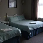 Hotell Holiday Inn Killarney 3*