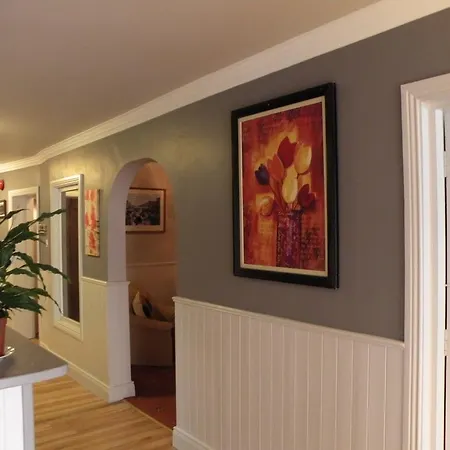 Holiday Inn Killarney 3*